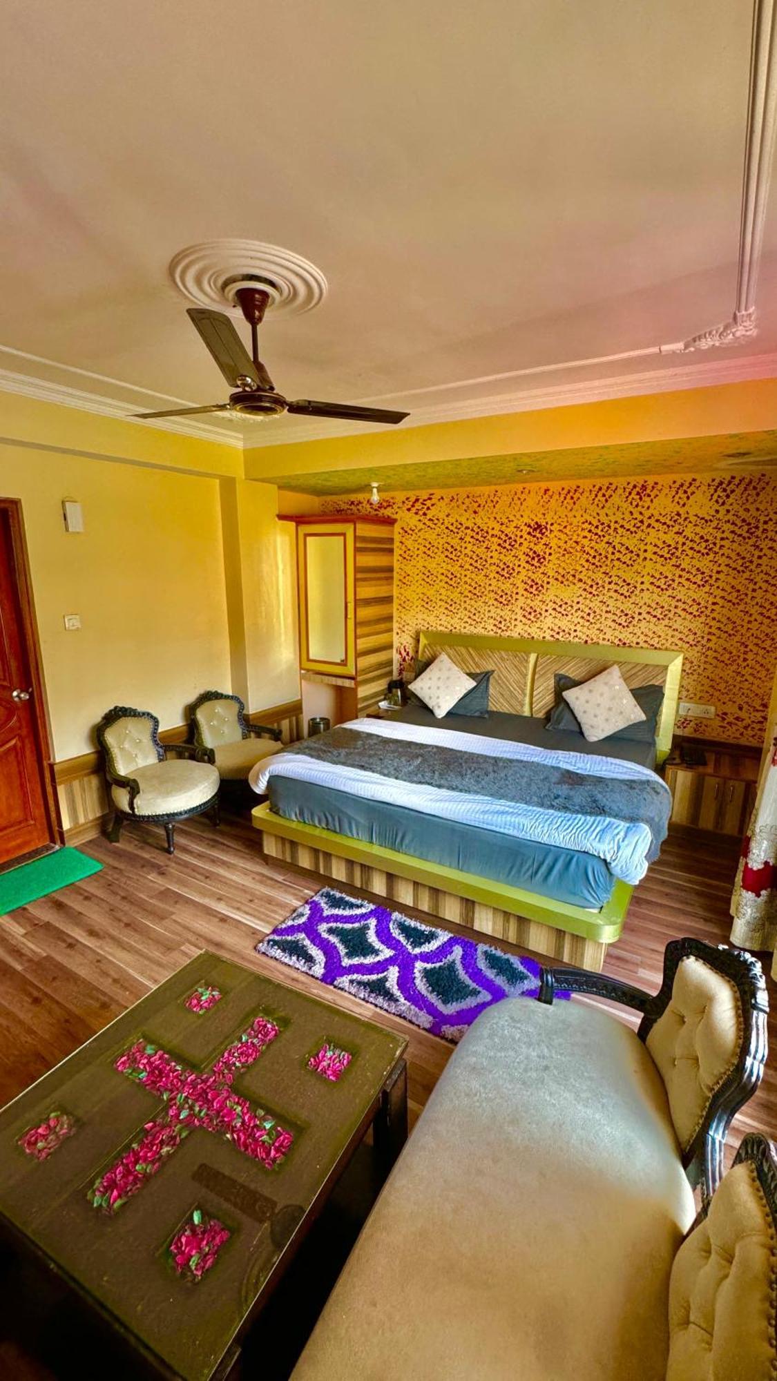 Hotel Apple Regency Shimla Exterior foto